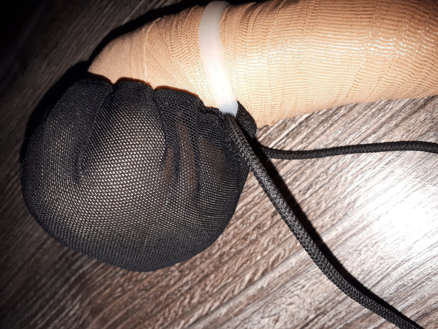 Hodensack Halter Juwelenbeutel Nusstüte Eiertasche Cockring Silikon Hodenbeutel schwarz Mesh - SEXSENSE