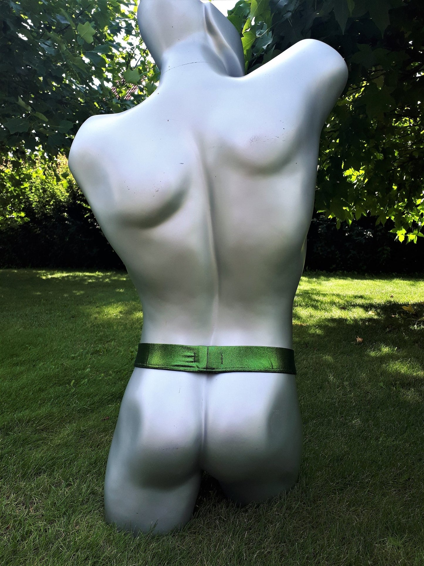 Thong fetisch ouvert Silikon Cockring Polos grün Metallic Spielhose open Butt Suspensorium Push Up - SEXSENSE