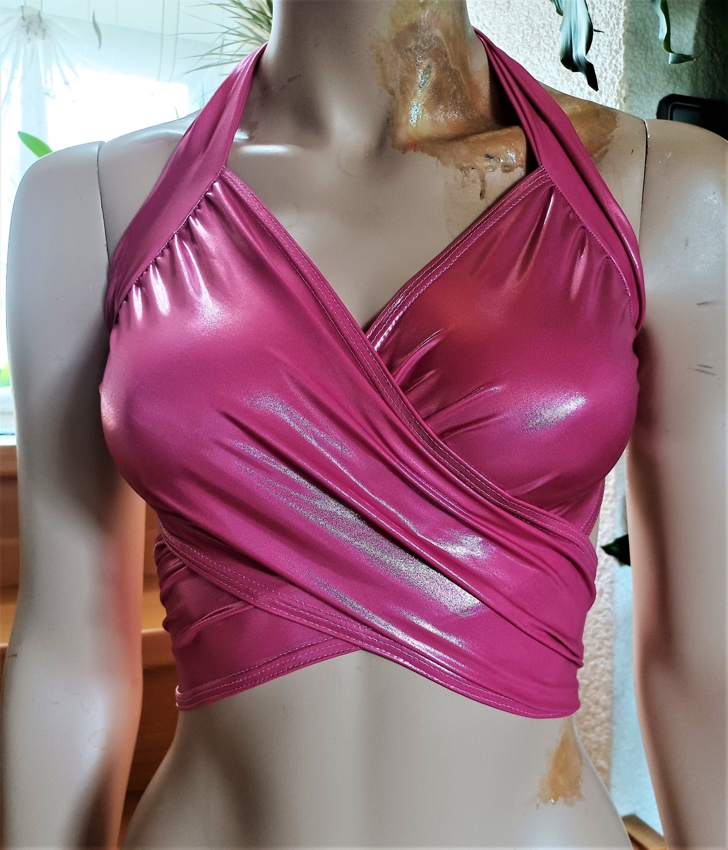 Bandage Wickel - Top Bikini Oberteil in pink Wetlook bauchfrei Tanzsport - Lycra - SEXSENSE