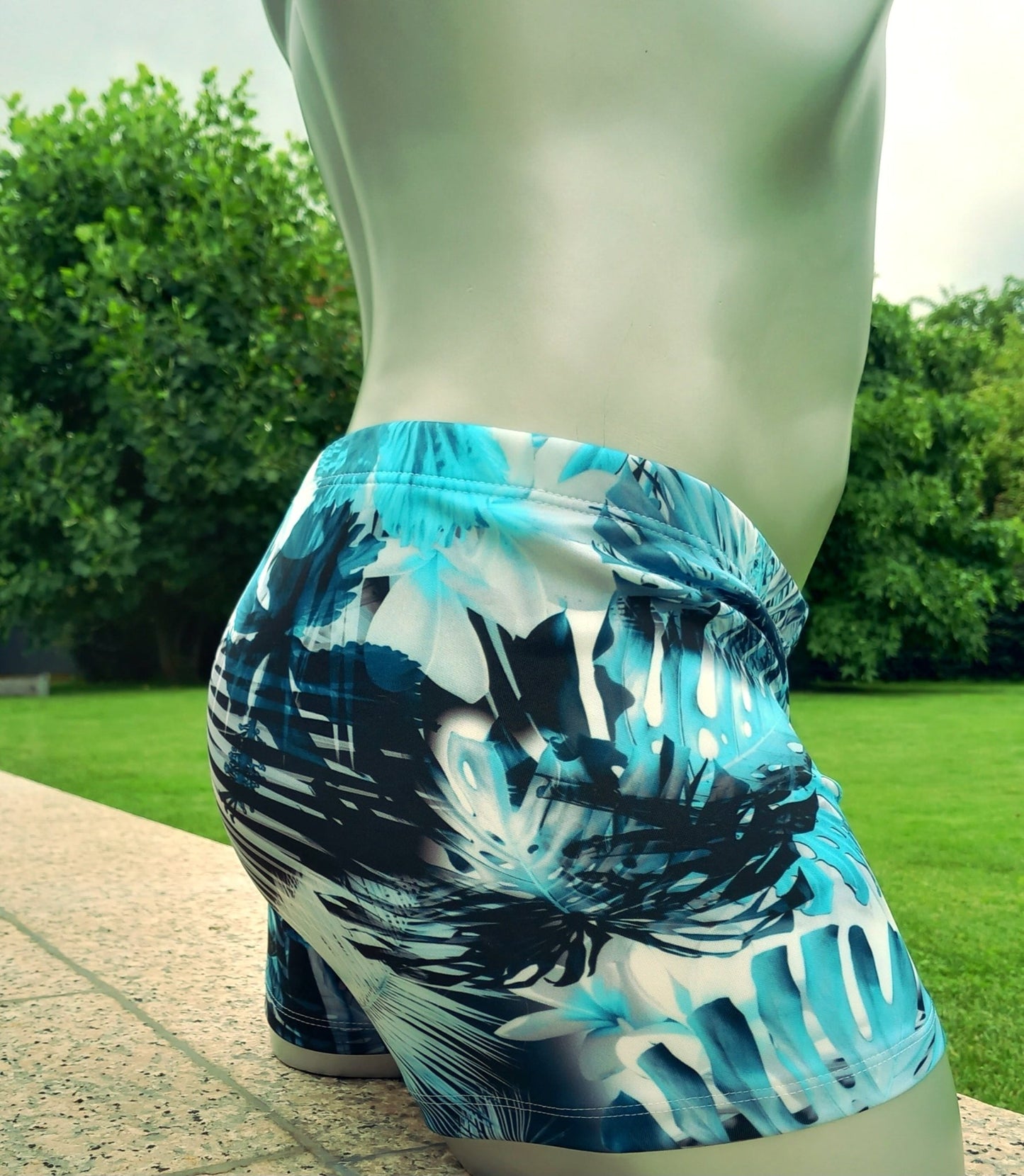 Boxershorts Badeshorts elastisch Scuba Jersey Dschungel - Print türkis/schwarz/weiß - SEXSENSE
