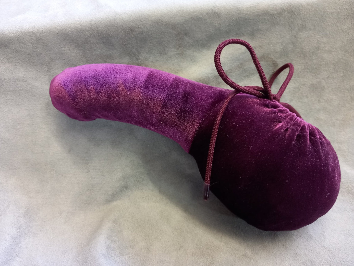 Penissocke Lümmeltüte Juwelensäckchen Beerenfarbener Samt mit Sleeve elastische Lycra - SEXSENSE