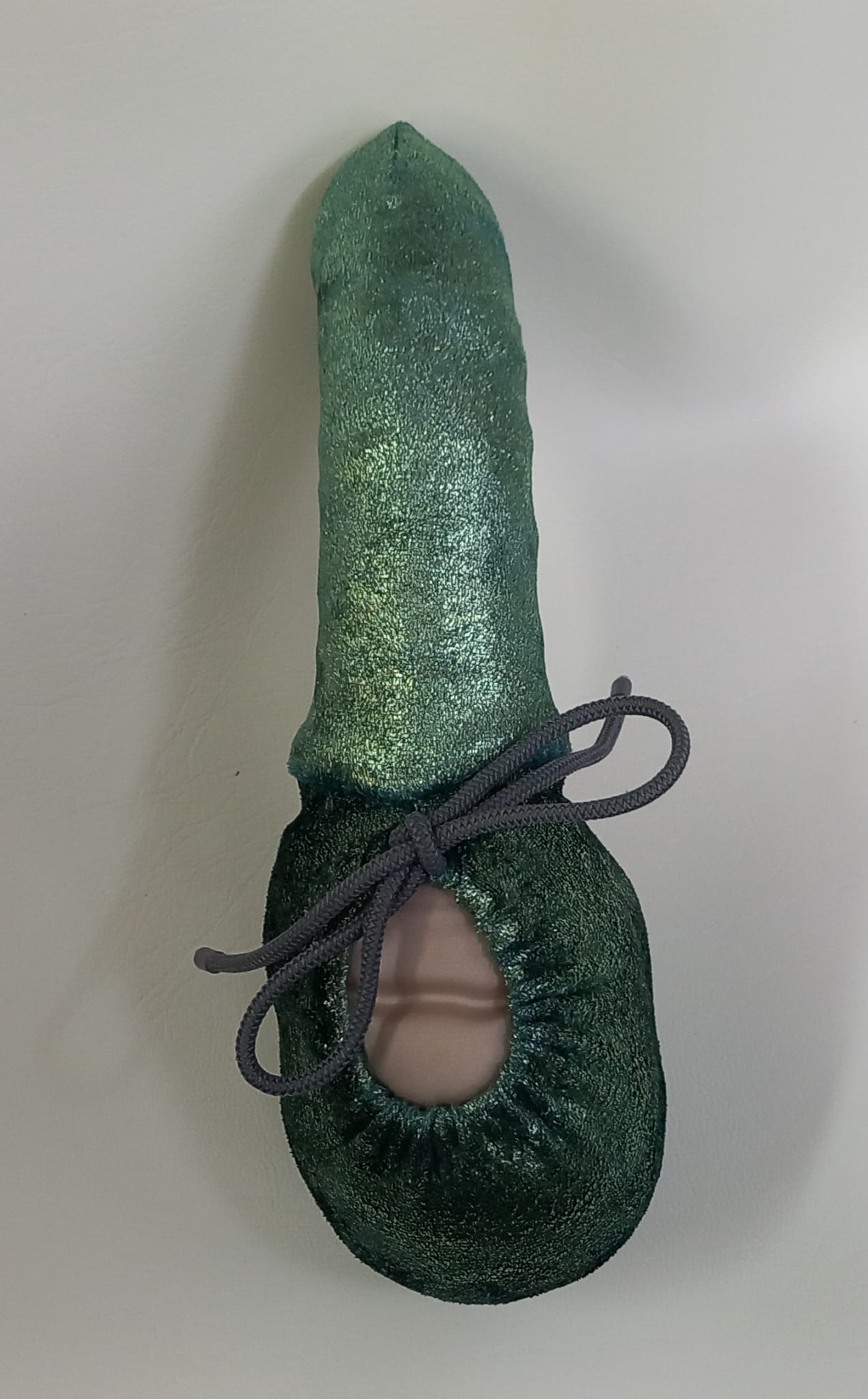 Penissocke, Lümmeltüte, Juwelensäckchen, grüner Samt mit metallic Effekt Hodensack Eierwärmer Willy Pyjama Sackhalter - SEXSENSE