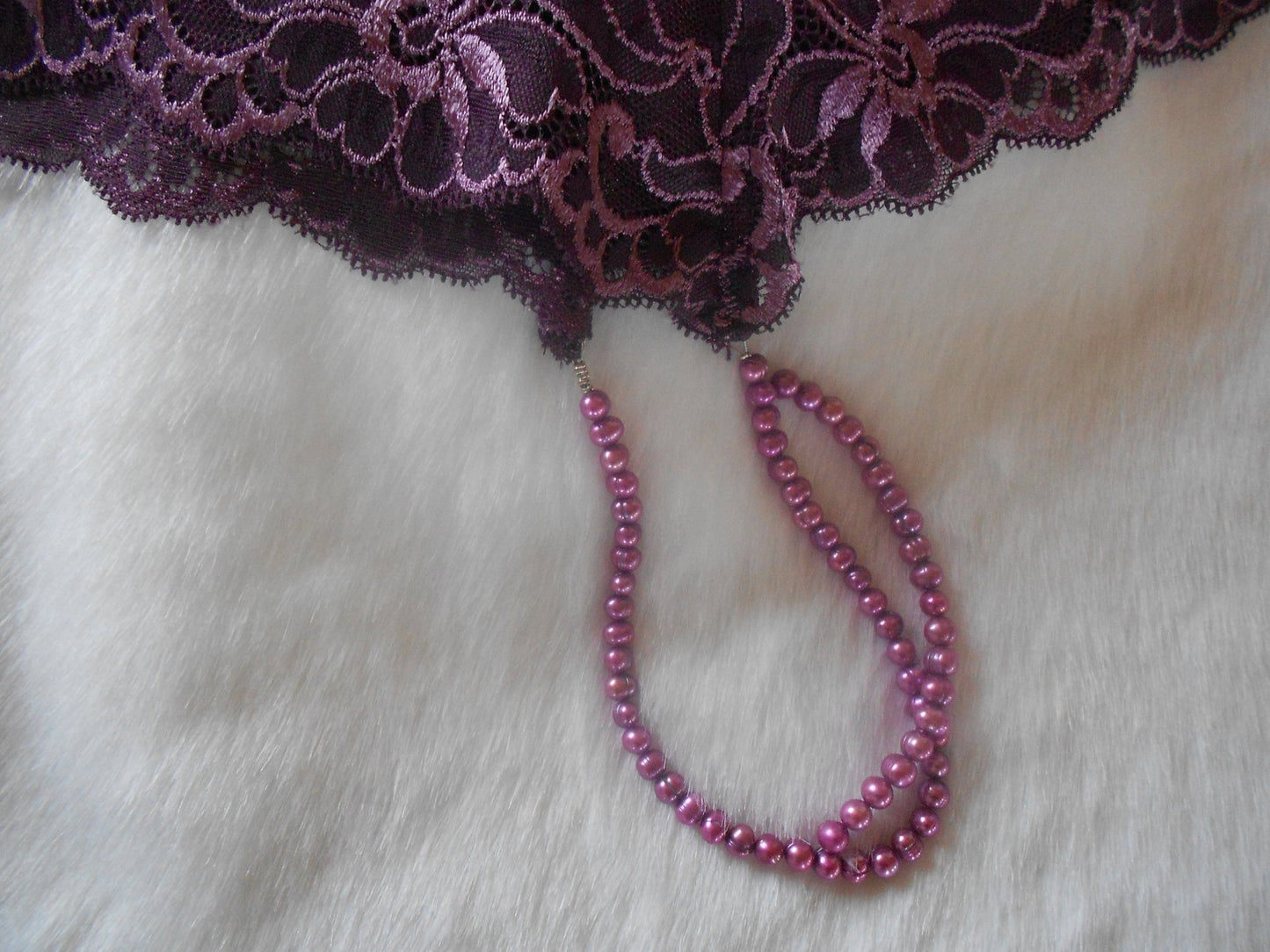 Perlenstring Unterwäsche Damen Lila sexy Lingerie Slip elastische Spitze echte lila Süßwasserperlen - SEXSENSE