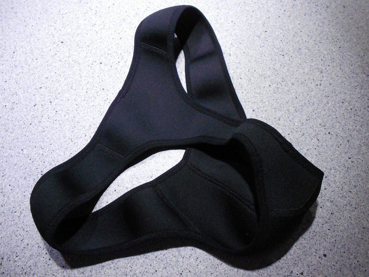 NEOPREN Herren String/Slip in schwarz Fetisch Profischwimmer Schwitzhose - SEXSENSE