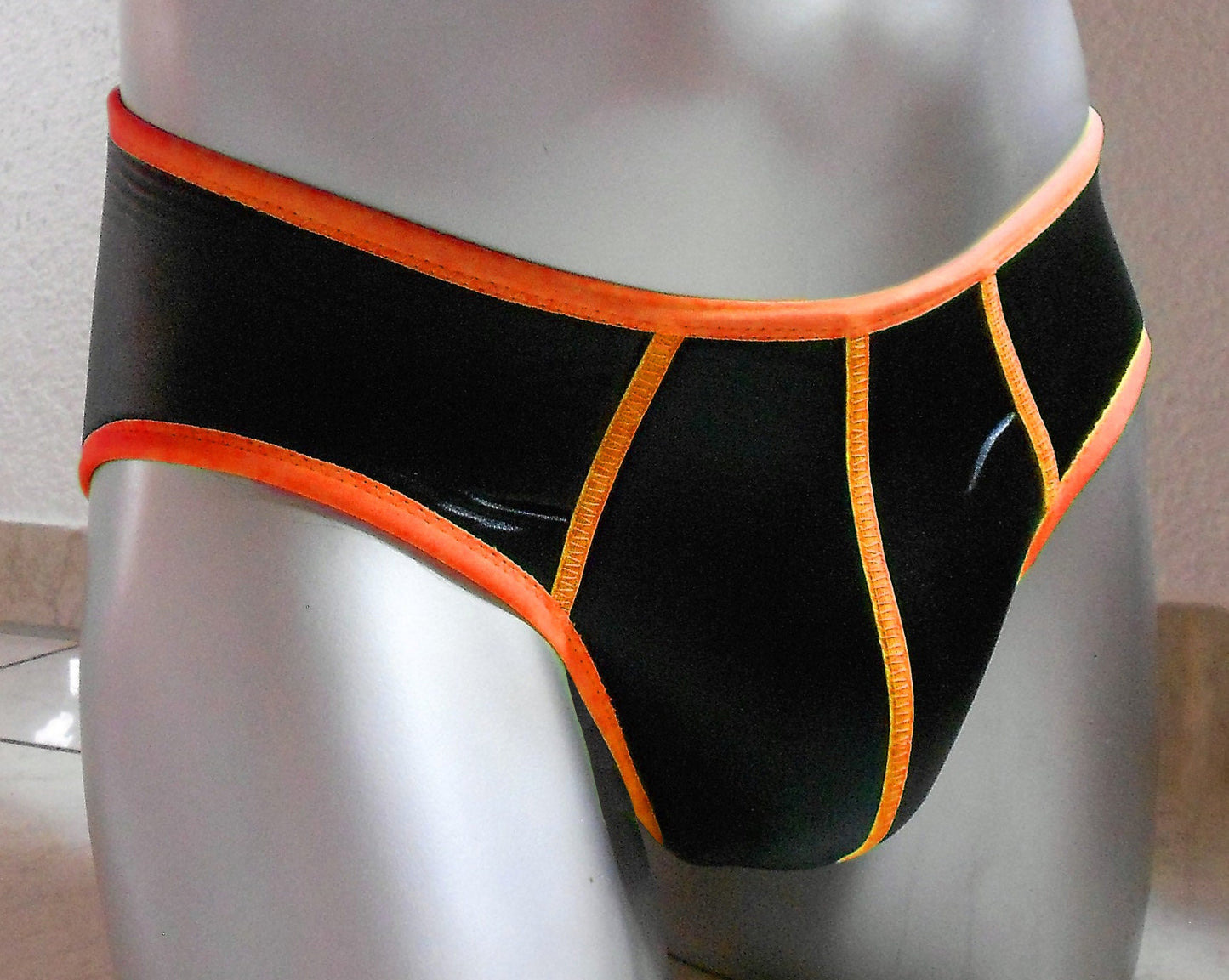 Badehose Herren echtes 3mm NEOPREN wetlook full Butt Handgefertigt Schwitzhose Triathlon - SEXSENSE