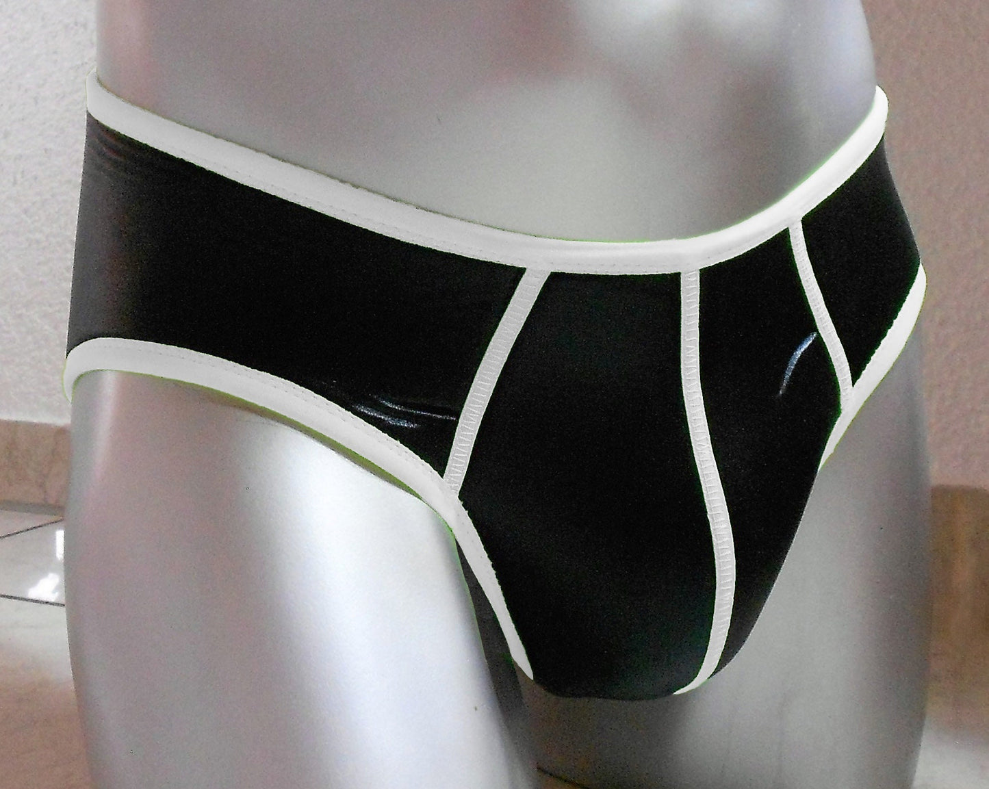 Badehose Herren echtes 3mm NEOPREN wetlook full Butt Handgefertigt Schwitzhose Triathlon - SEXSENSE
