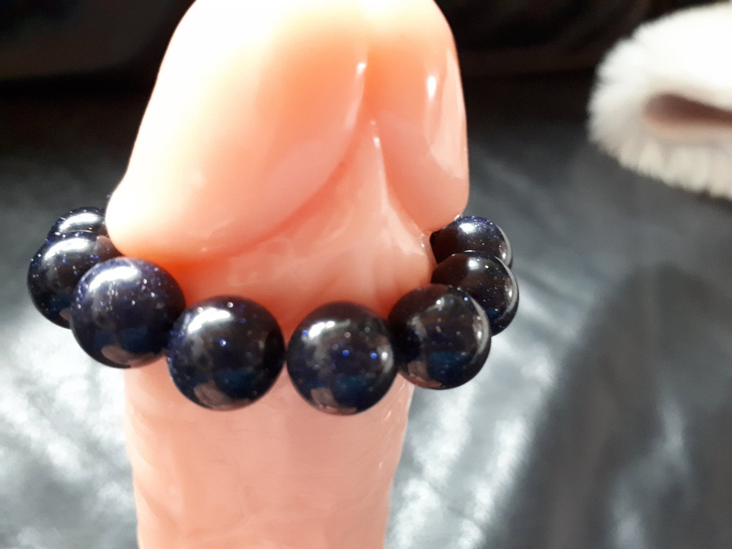 Penisring Masturbator 9 verdrehte Elypsen aus edlem Blaufluss Steinperlen auf Chirurgenstahlseil - SEXSENSE