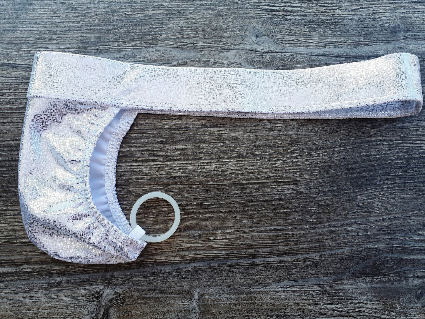 Thong fetisch ouvert Silikon Cockring weiß Silbermetallic Polos open Butt Badehose Push Up - SEXSENSE