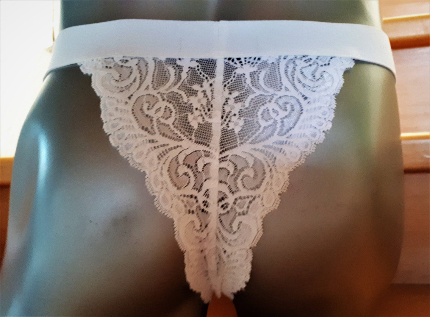 String Spitze weiß breiter Gummibund - SEXSENSE