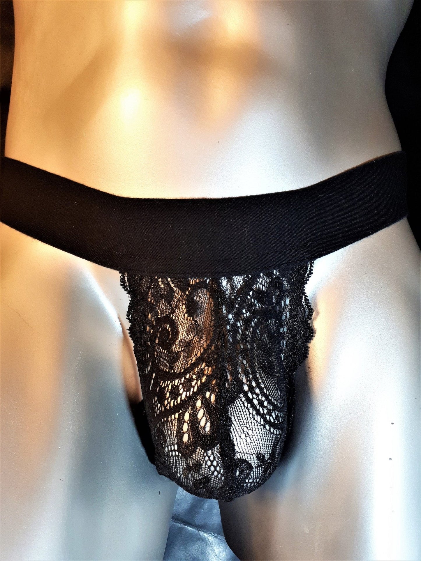 Herren String schwarz französische Spitze - SEXSENSE