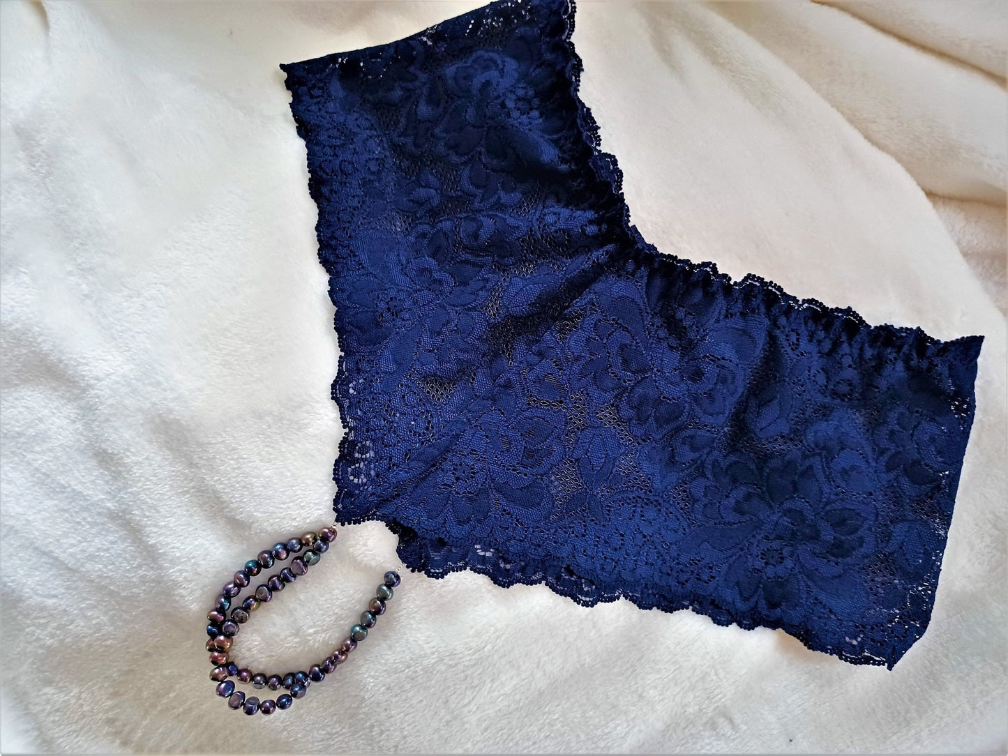 Sexy dunkelblauer oder schwarzer Perlen String Slip elastische Spitze echte Peacock Süßwasser Zucht - Perlen - SEXSENSE