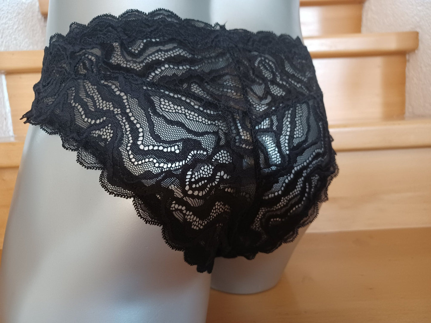 Spitzen Slip Hipster Panty schwarze Spitze Femboy Bogenabschlüsse - SEXSENSE