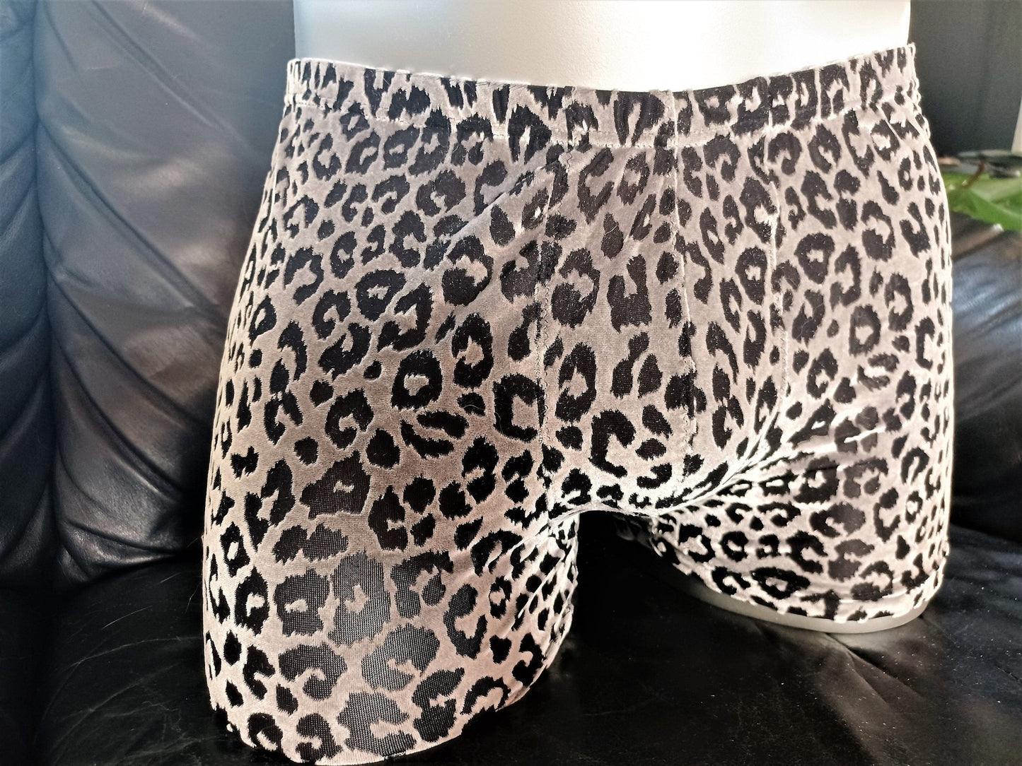 Samt Boxershorts elastisch transparent schwarz/silber Leo Ausbrenner - SEXSENSE