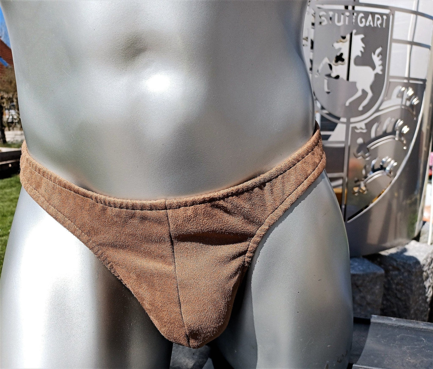 Lederimitat Herren String Unterwäsche Badehose Suede Waschleder in rehbraun Unikat - SEXSENSE