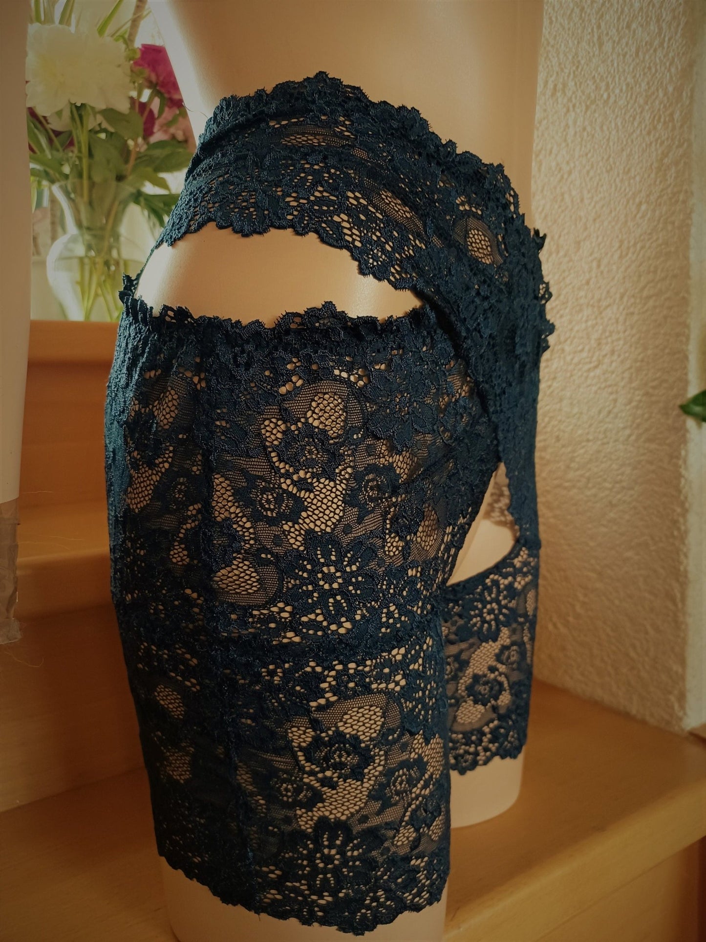 Stay Hip, Oberschenkelschoner elastische Spitze in Nachtblau Gr 36 - 42, Dessous, Lingerie, Strumpfband ouvert Maßgefertigt sexy Toy - SEXSENSE