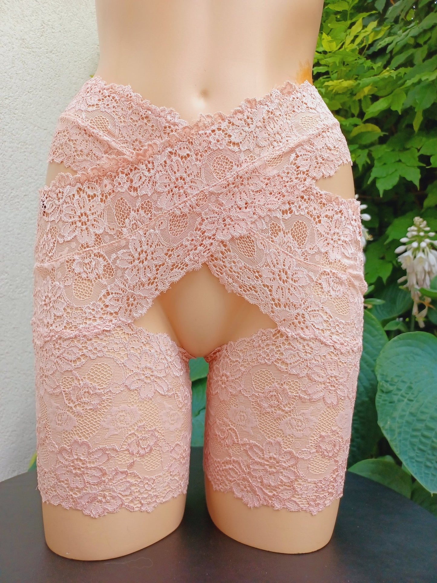Stay Hip Oberschenkelschoner elastische Aprikot Spitze Dessous Lingerie Strumpfband ouvert - SEXSENSE
