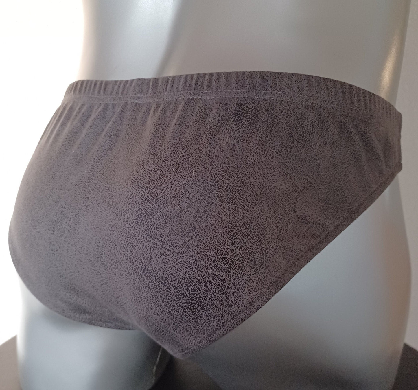 Badehose Wildleder Imitat Slip Suede elastisch Grau Antik - Optik - SEXSENSE