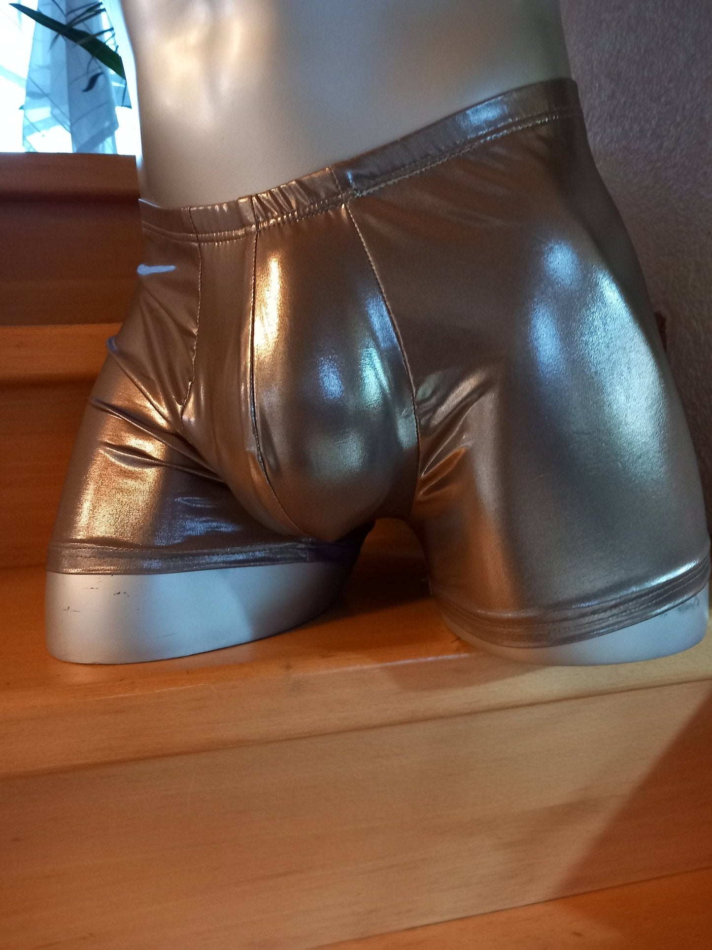 LETZTER ARTIKEL Boxershorts Badehose elastisches Lycra messingfarben hochglänzend - SEXSENSE