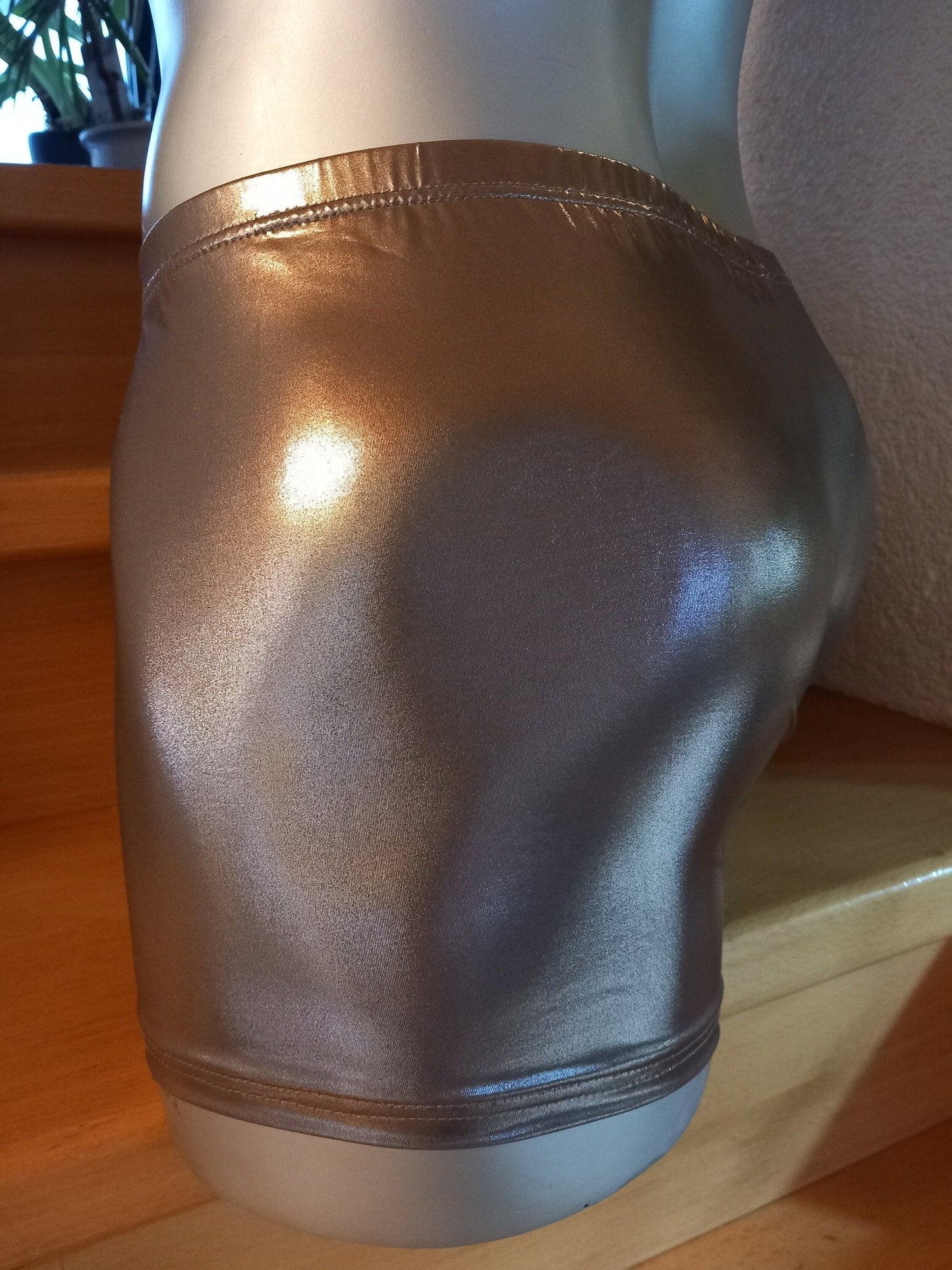 LETZTER ARTIKEL Boxershorts Badehose elastisches Lycra messingfarben hochglänzend - SEXSENSE