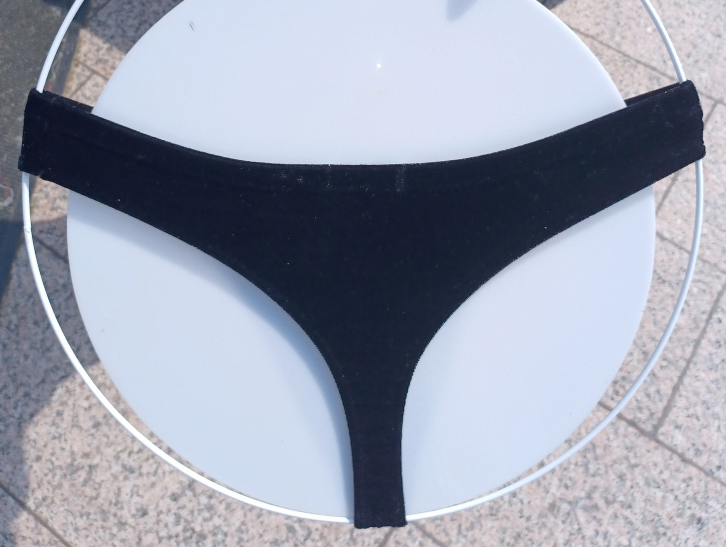 Badehose Herren String tiefschwarzer Samt - SEXSENSE