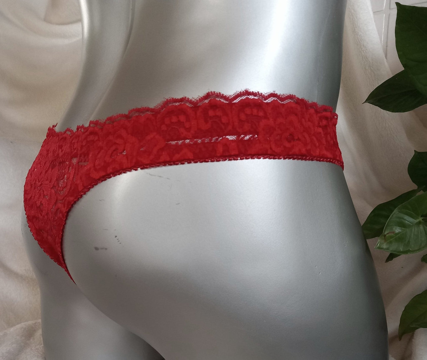 Spitzen - String mit Front - Schnürung Herren Lingerie Dessous Unikat Suspensorium geschnürt Gr XS - L, hellrot - SEXSENSE