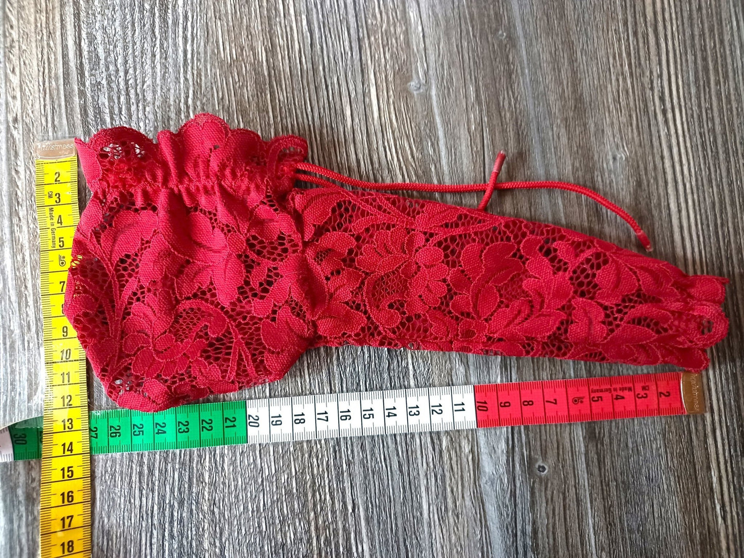 Penissocke Willy - Pyjama Sackhalter Juwelensäckchen rot Spitze Lollybag Nusstüte - SEXSENSE