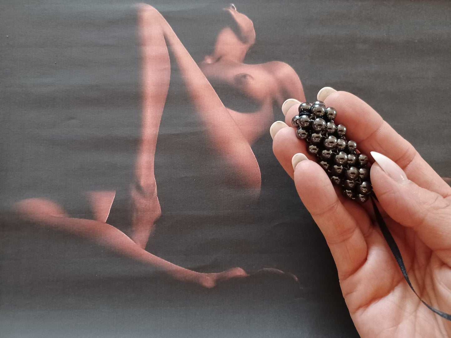 Tampon Liebeskugeln interlabial Mini Dildo Handgemacht Dauerlutscher Hämatit - Perlen - SEXSENSE