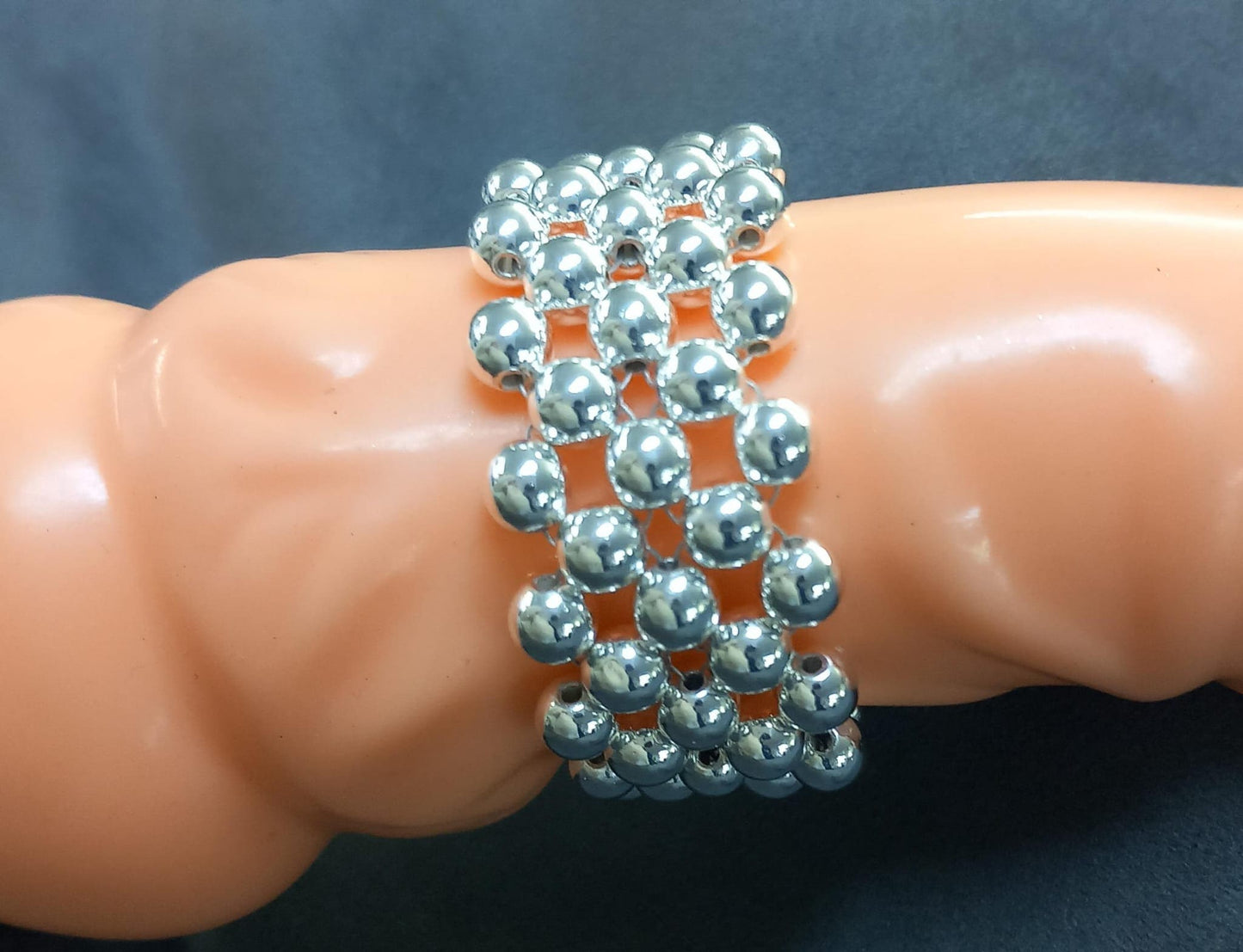Penisring Kinky Masturbator 75 rotierende Silber Hämatit - Perlen auf Chirurgenstahl Innen - Umfang ca 11,6cm - SEXSENSE