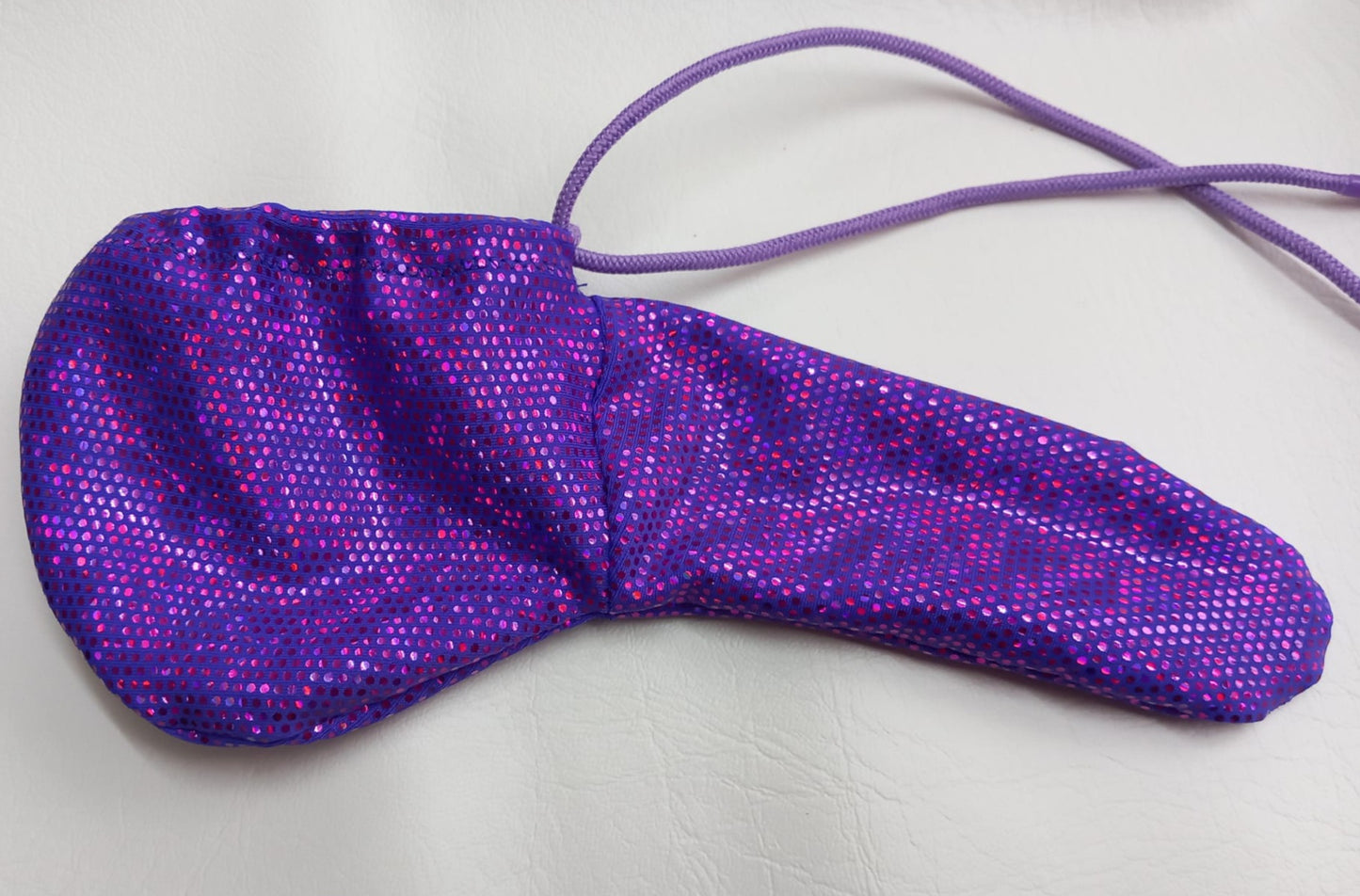 Penissocke, Lümmeltüte, Juwelensäckchen, lila - irisierend Hochglanz Lack Nusstüte Lolly - Bag - SEXSENSE