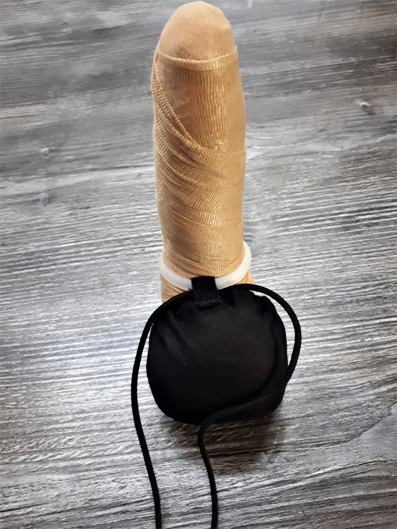 Hodensack Halter Juwelenbeutel Nusstüte Eiertasche Cockring Silikon Hodenbeutel schwarz Mesh - SEXSENSE