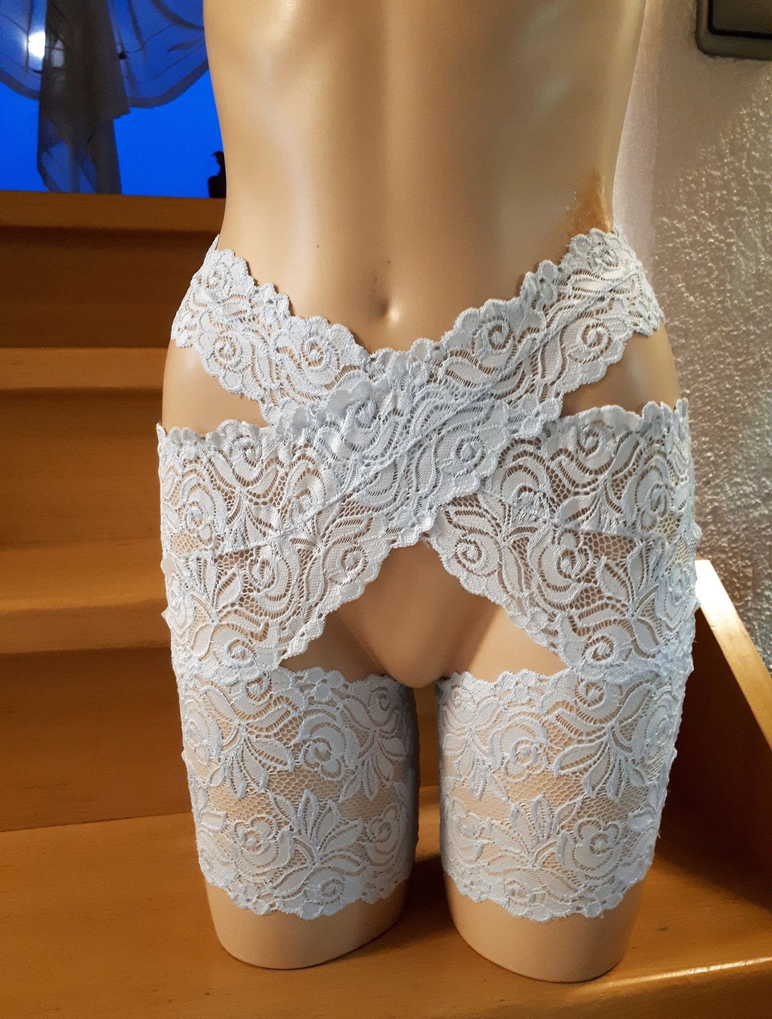 Stay Hip Oberschenkelschoner elastische Babyblaue Spitze Dessous Lingerie Strumpfband ouvert (Kopie) - SEXSENSE