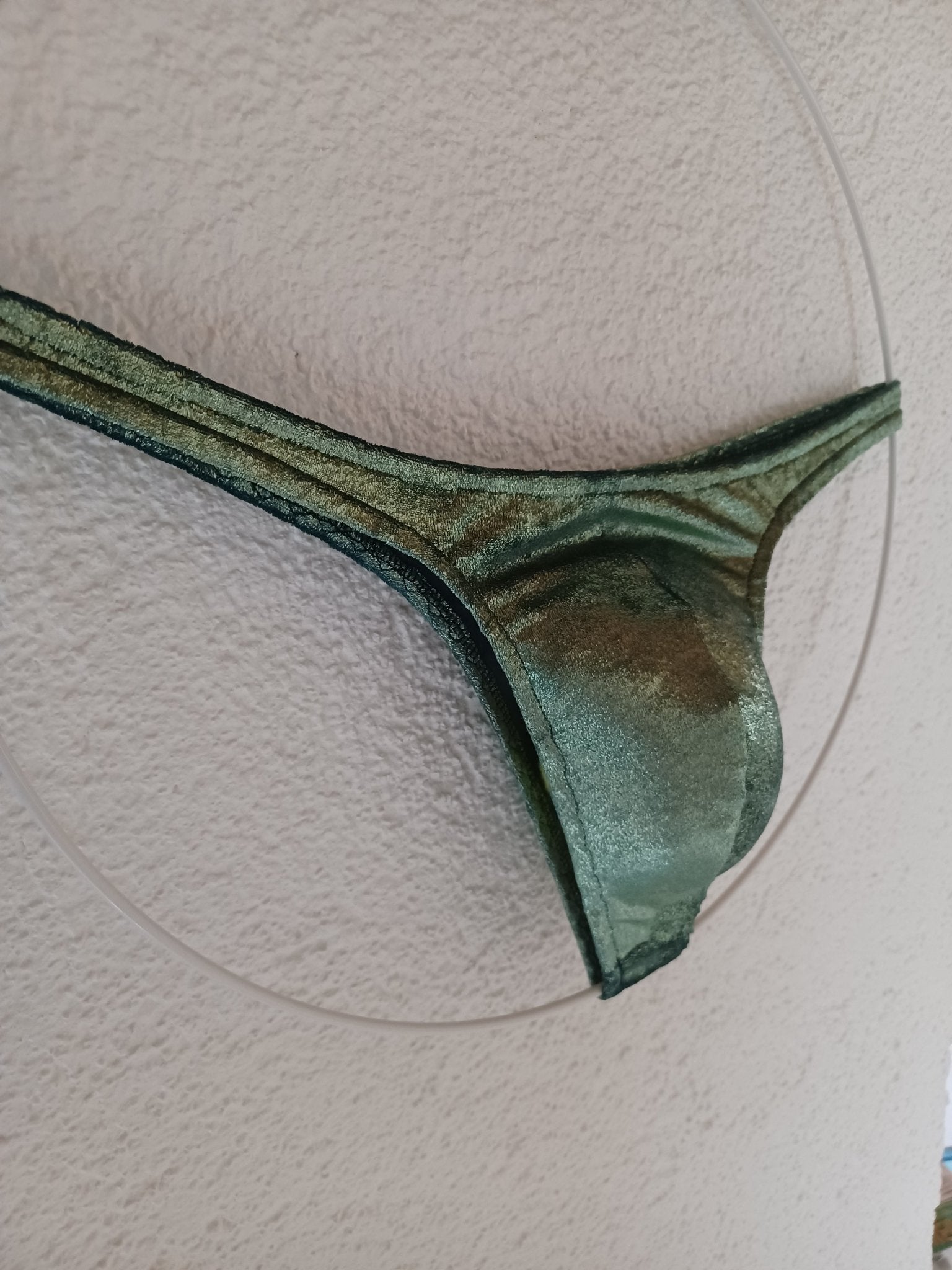 Herren String Tanga und Badehose Samt grün metallic Unikat Gr. S - M - SEXSENSE