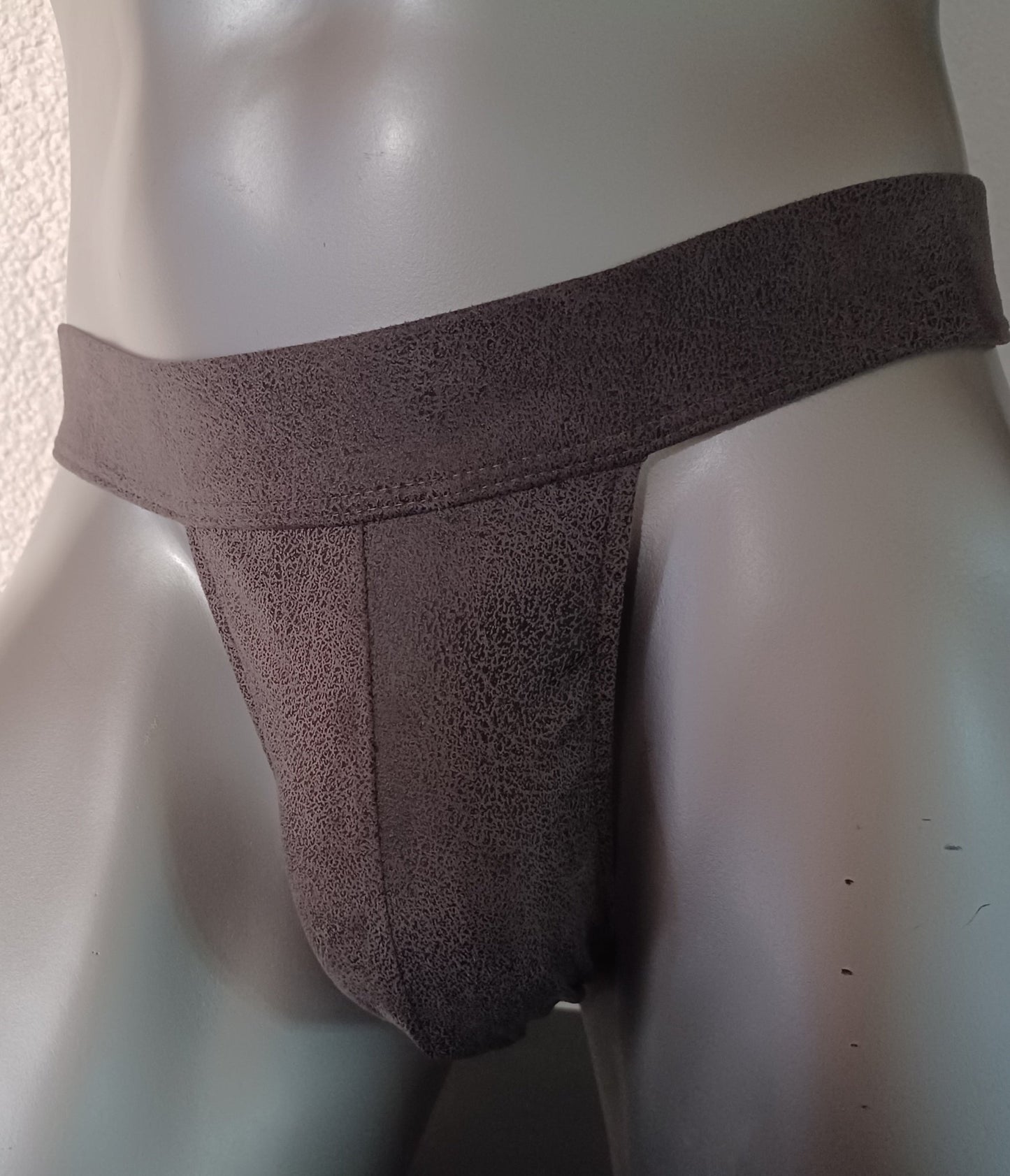 Badehose String Wasch - Leder Suede elastisches Wildleder silber laminiert - SEXSENSE