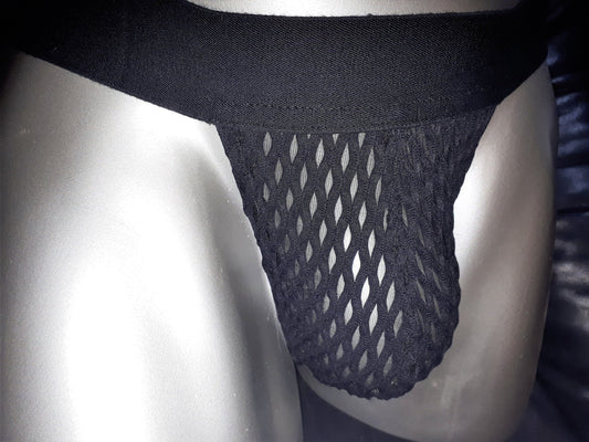 String aus schwarzem Mesh Herren Dessous - SEXSENSE