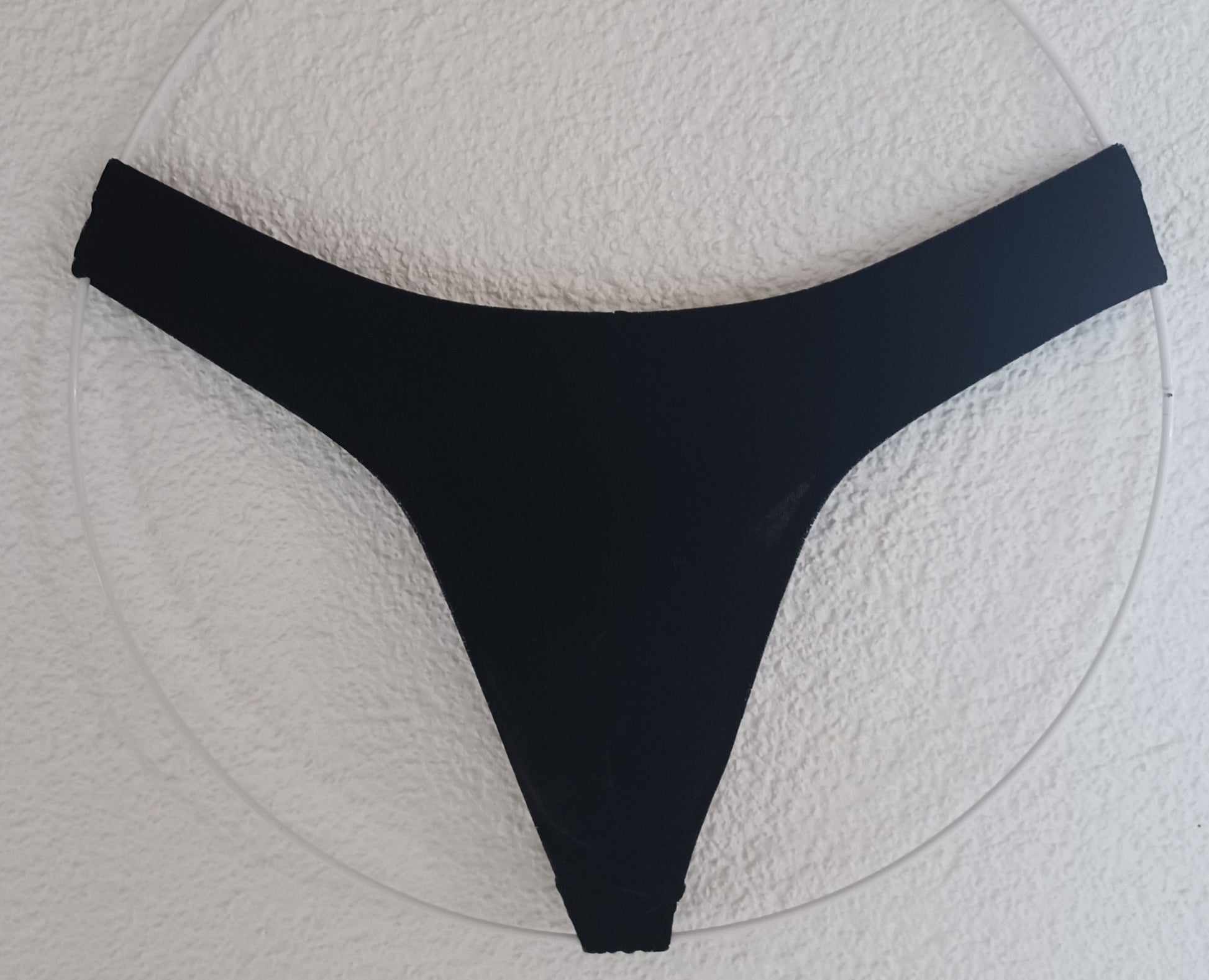 Badehose Herren String tiefschwarzer Samt - SEXSENSE