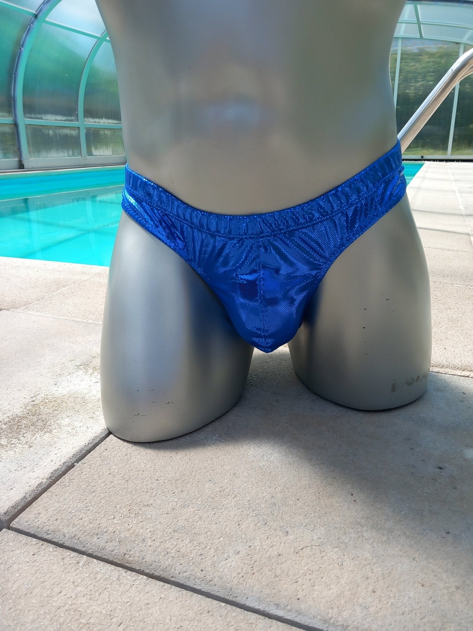 Lycra Badehose String Herren Dessous Unterwäsche Badehose royalblau mit Metallic - SEXSENSE