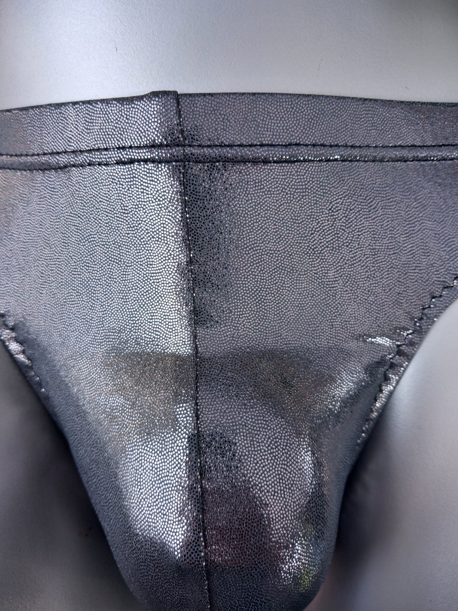 Badehose String Gun Metall Lycra Jersey Herren Unikat in Größe M - SEXSENSE