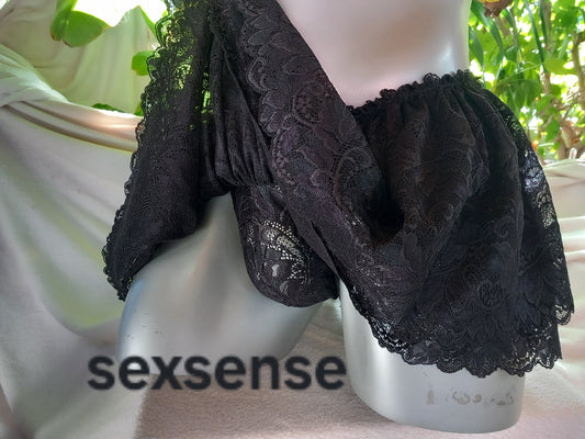 Sissy Unterwäsche 3 teiliges Set aus schwarzer elastischer Spitze wahlweise mit String oder Thong unter dem Rock + 2-tlg Bustier